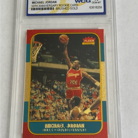 Michael Jordan Brushed Gold Basketball Card